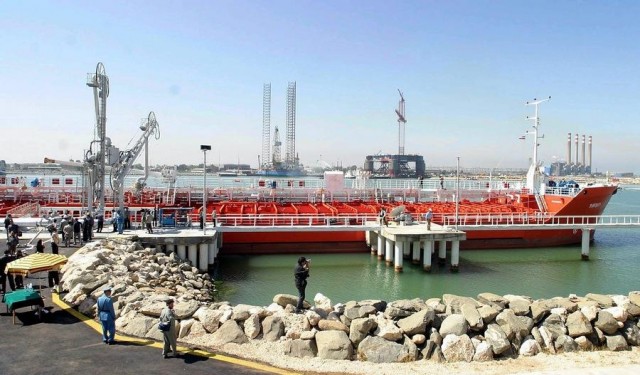 Η Τεχεράνη αναζητά «συμμαχίες» με σημαντικές διαχειρίστριες πλοίων