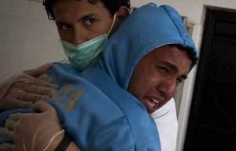 Παροχή περίθαλψης σε Λίβυους τραυματίες