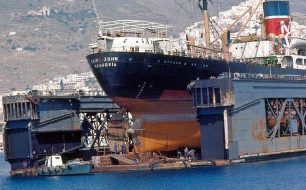 Aιτείται η υπαγωγή των ναυπηγείων Ελευσίνας και Σκαραμαγκά σε κρατικό έλεγχο