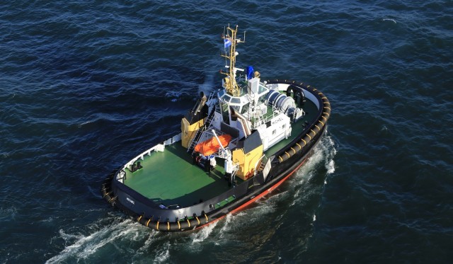 Azimuth_Stern_Drive_Tug2