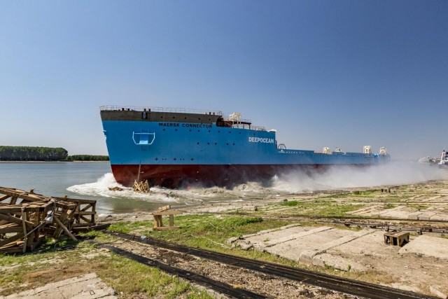 Launch of Maersk Connector (3) LR