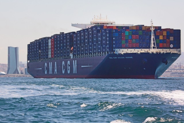 Η CMA-CGM μετακινεί τα μεγάλα πλοία τις στις γραμμές του Ειρηνικού