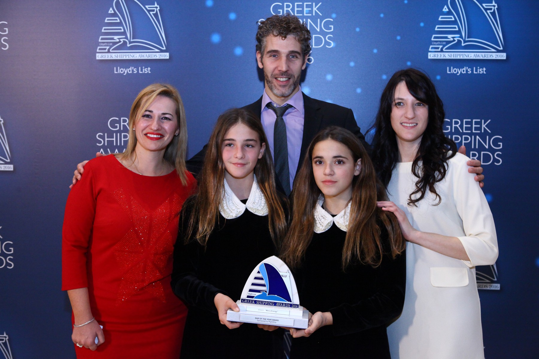 Mr. Mathieu Antin (centre) of sponsor RightShip with Ms. Vanessa Florou, Irini and Elisavet Tsakos and Ms. Alexia Papageorgiou accepting the Ship of the Year Award for “Maria Energy”.