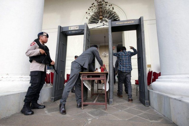 Indonesian police increase security measures ahead of the Christmas holiday period