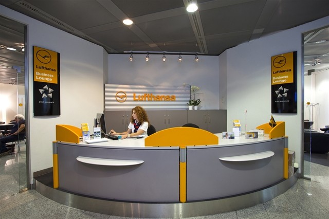 lufthansa_business_lounge_2