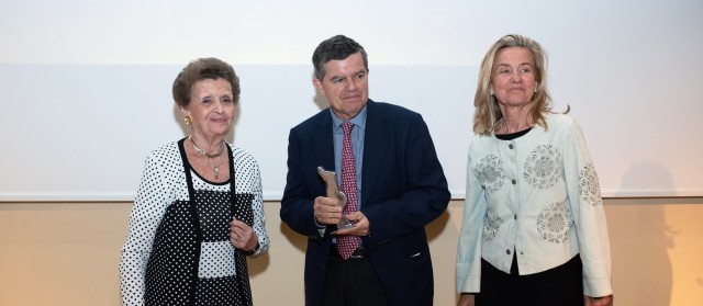 Βραβεία Ευκράντη: Βραβείο κοινωνικής προσφοράς Βραβεία Ευκράντη: Βραβείο κοινωνικής προσφοράς