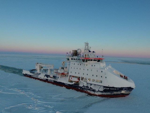 Fedor Ushakov in E Siberian Sea ice