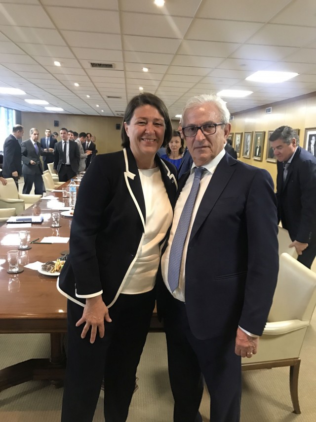 Η Επίτροπος Μεταφορών της ΕΕ, Violeta Bulc συναντά τα μέλη του ΔΣ της Ενώσεως Ελλήνων Εφοπλιστών