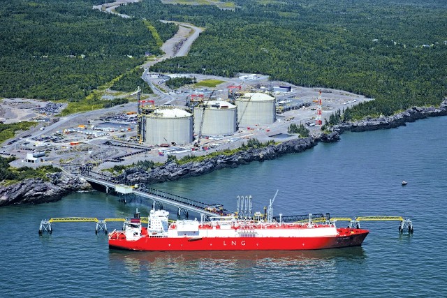 ÎÎ½ÏÏÎ· Î´ÏÎ½Î¬Î¼ÎµÏÎ½ Î¼Îµ ÎµÏÎ¯ÎºÎµÎ½ÏÏÎ¿ ÏÎ¿ LNG ÏÏÎ·Î½ ÎÏÏÎµÎ¹Î± ÎÎ¼ÎµÏÎ¹ÎºÎ®