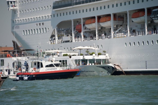 Cruise ship collides with tourist boat in Venice