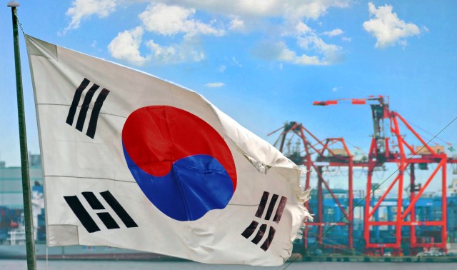 Βαρύς ο πέλεκυς της Νότιας Κορέας σε 23 ναυτιλιακές εταιρείες