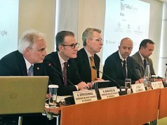 Τζέφρι Πάιατ: πιο αισιόδοξος από ποτέ για τις αμερικανικές επενδύσεις στην Ελλάδα