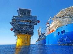 Βόρεια Θάλασσα: το beaching στο στόχαστρο ΜΚΟ