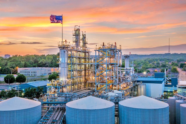 Νέο ρεκόρ στην αμερικανική παραγωγή πετρελαίου