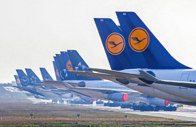 Η Lufthansa κρούει τον κώδωνα του κινδύνου