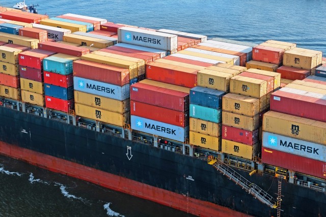 H έκρηξη των ναύλων και τα παροπλισμένα containerships