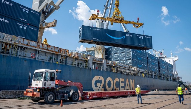 Η Amazon ναυλώνει πλοία γενικού φορτίου για την κάλυψη των μεταφορικών της αναγκών