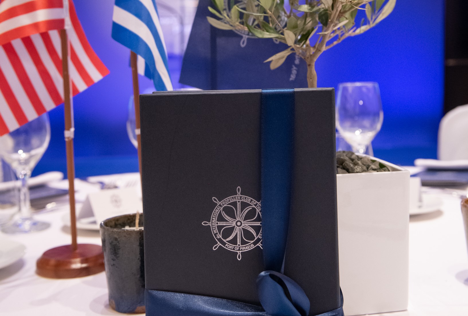 Το Propeller Club Port Πειραιά τιμά τους Υποστηρικτές του Ναυτικά Χρονικά