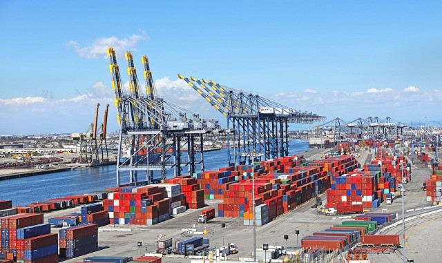 «Ένεση» ανάπτυξης για τα λιμάνια της Καλιφόρνια