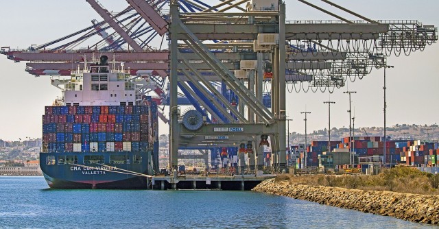 Λιμάνι Λος Άντζελες: 900.000+ containers για ακόμη έναν μήνα