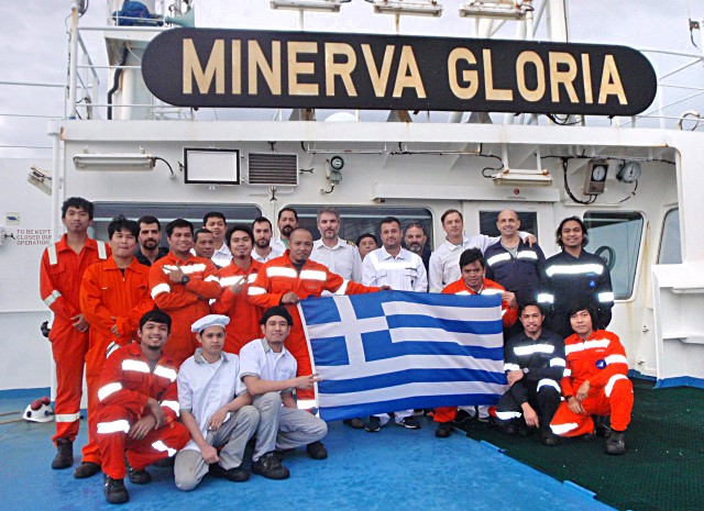 Επιχείρηση διάσωσης στη Μεσόγειο: Το «ευχαριστώ» των ισπανικών αρχών στη Μinerva Marine