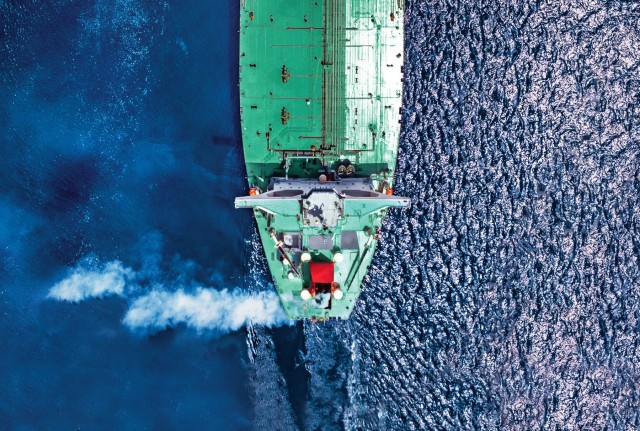 Δεξαμενόπλοια: Η ισχύς εν τη ενώσει για κολοσσούς της αγοράς