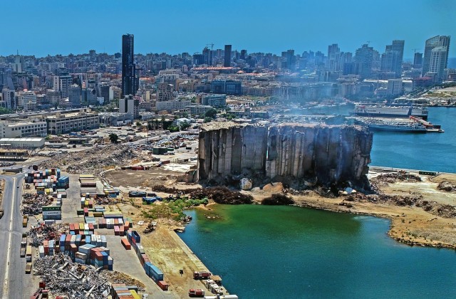 Νέα κατάρρευση σιλό σιτηρών στο λιμάνι της Βηρυτού