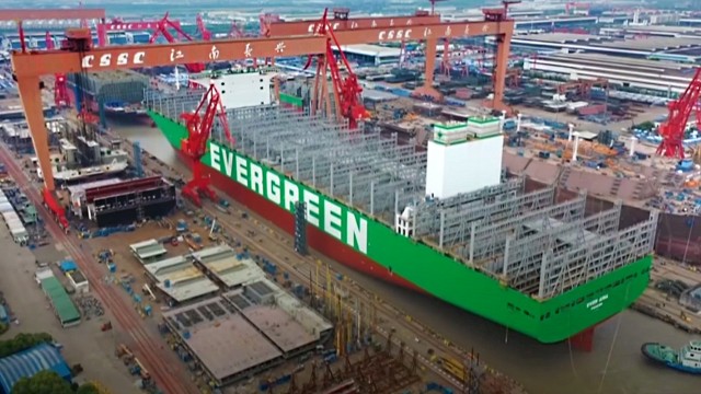 Αύξηση των γιγαντιαίων containerships στον παγκόσμιο στόλο