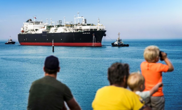Κύμα LNG carriers «κατακλύζει» την Ευρώπη