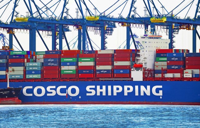 Containerships-μαμούθ καυσίμου μεθανόλης, το νέο επενδυτικό βήμα της Cosco