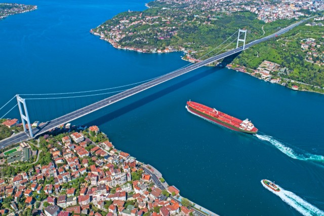 Η Τουρκία, παρακαμπτήρια οδός για τις εξαγωγές ρωσικού πετρελαίου
