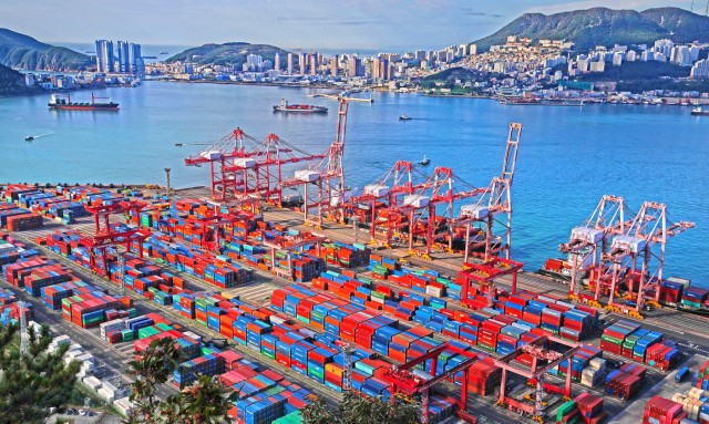 Γιατί οι ναυτιλιακές εταιρείες της Νότιας Κορέας ψάχνουν νέους αγοραστές