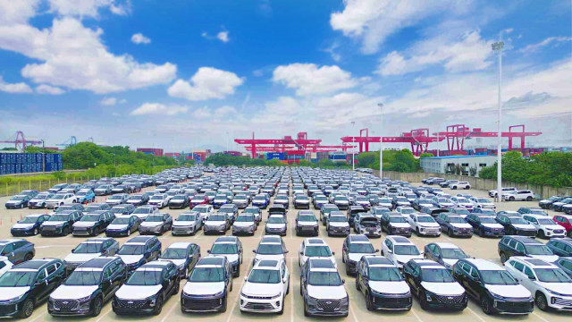 Κινεζική αυτοκινητοβιομηχανία επενδύει σε ναυπηγεία