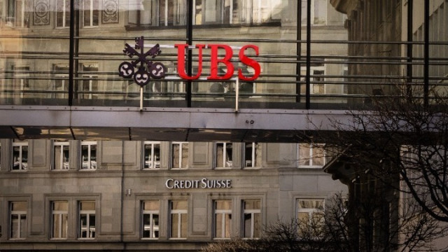 Στα χέρια της UBS η Credit Suisse