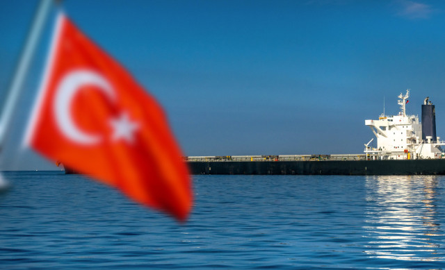 Τρία τουρκικά πλοία στη «μαύρη λίστα» των ΗΠΑ
