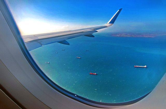 «Καλπάζει» η επιβατική κίνηση στους αερολιμένες της Ελλάδας