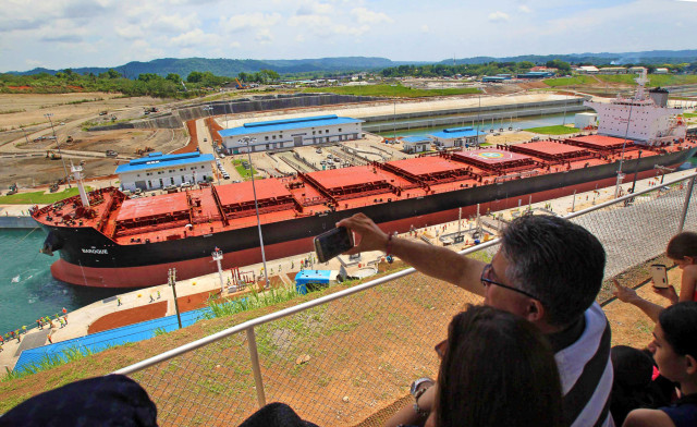 «Ανάμνηση» πλέον για τα bulk carriers η Διώρυγα του Παναμά
