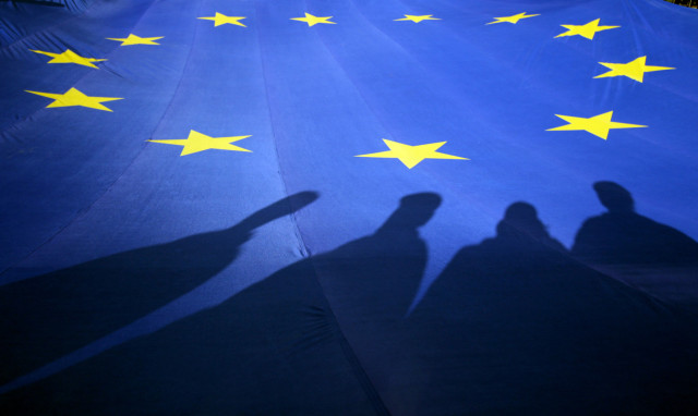 Αναιμική η ανάπτυξη σε ΕΕ και Ευρωζώνη