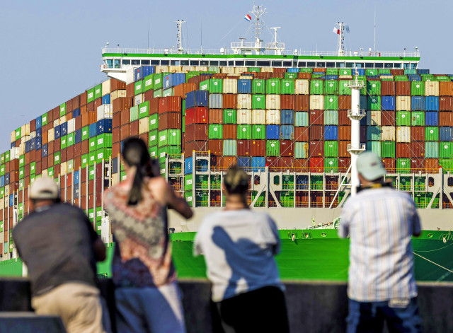 Η Evergreen ταράζει τα νερά με παραγγελία 24 πράσινων containerships