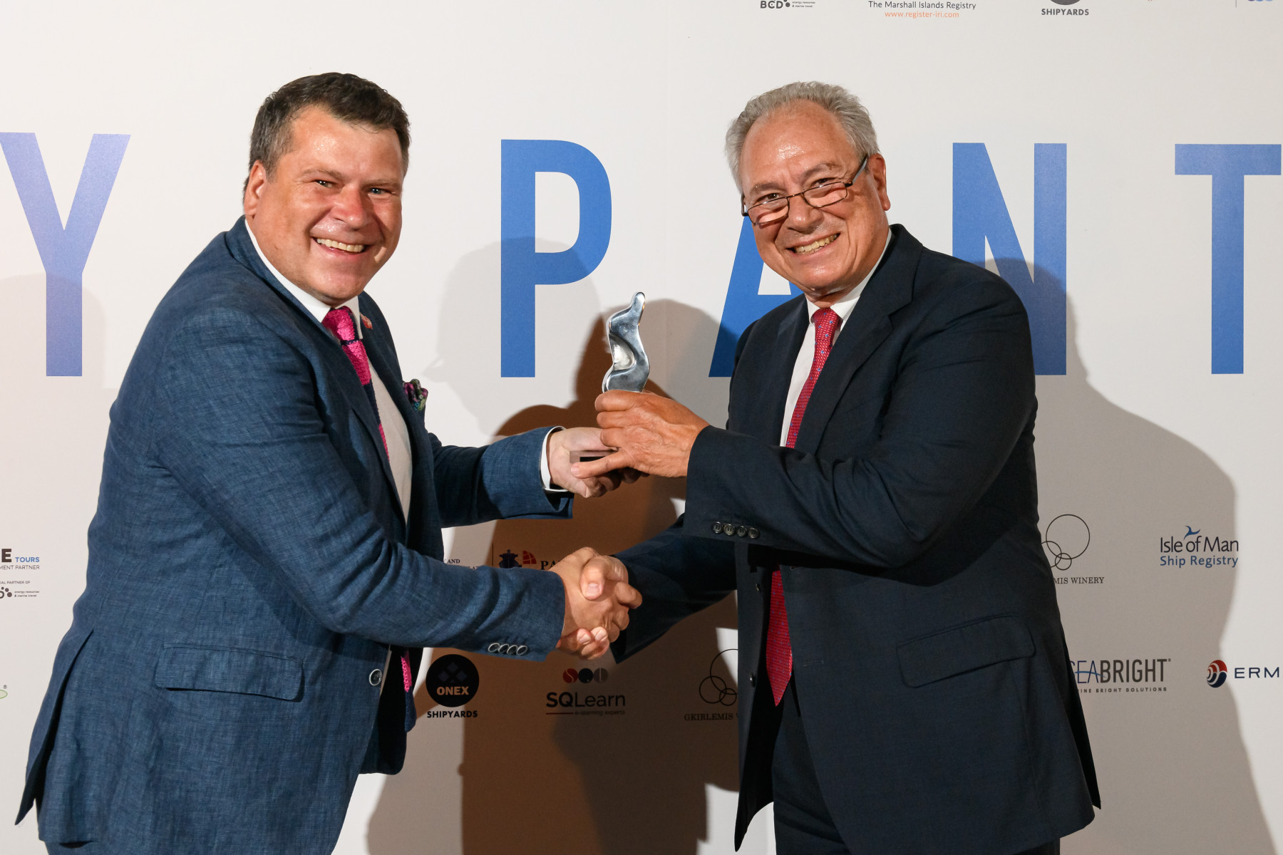 Το Βραβείο Ευκράντη 2022 για τη Διεθνή Προβολή της Ελληνικής Ναυτιλίας απονεμήθηκε στον Κωνσταντίνο Καρούση, Director της Chios Navigation.