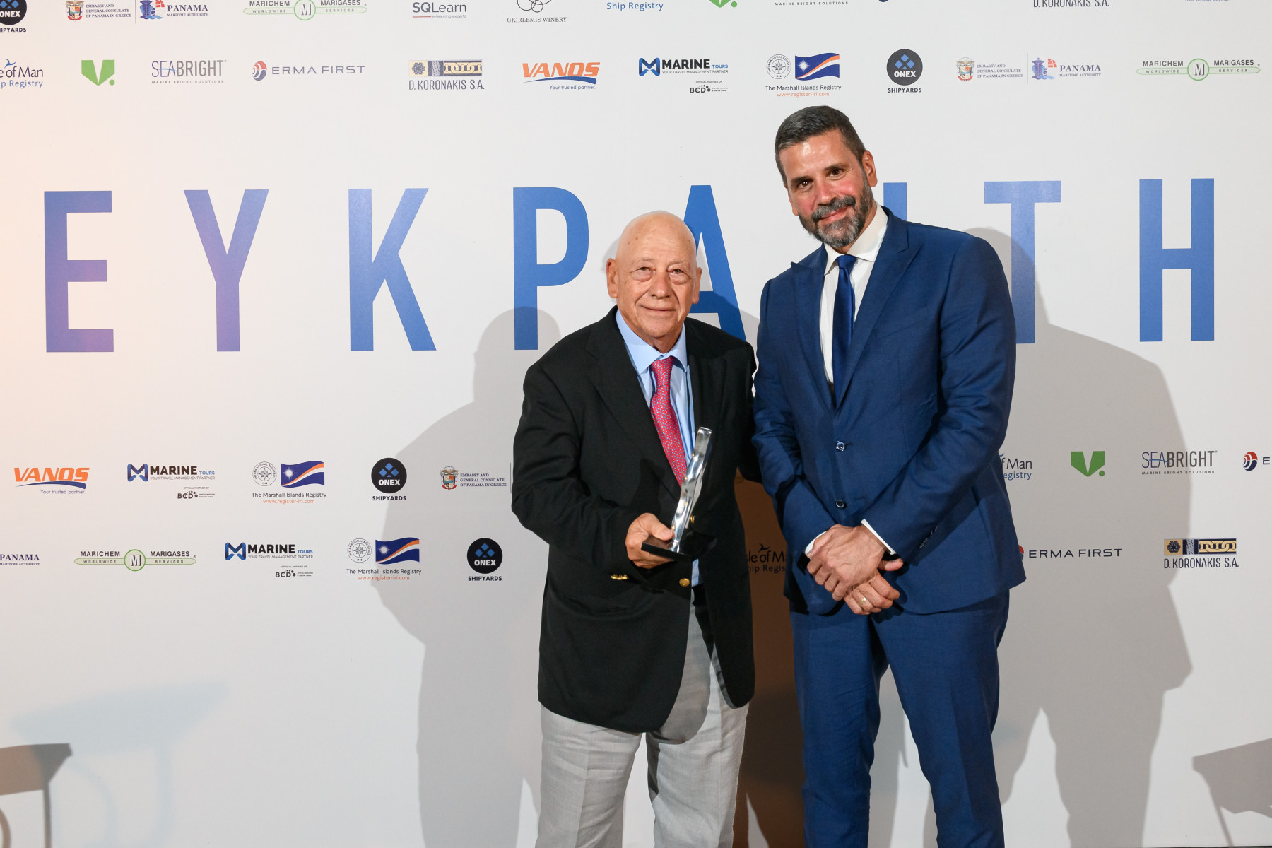 Το Βραβείο Ευκράντη 2022 Συνολικής Προσφοράς στη Ναυτιλία απονεμήθηκε στον Γιώργο Προκοπίου, ιδρυτή των εταιρειών Dynacom Tankers, Sea Traders και Dynagas LNG Partners.