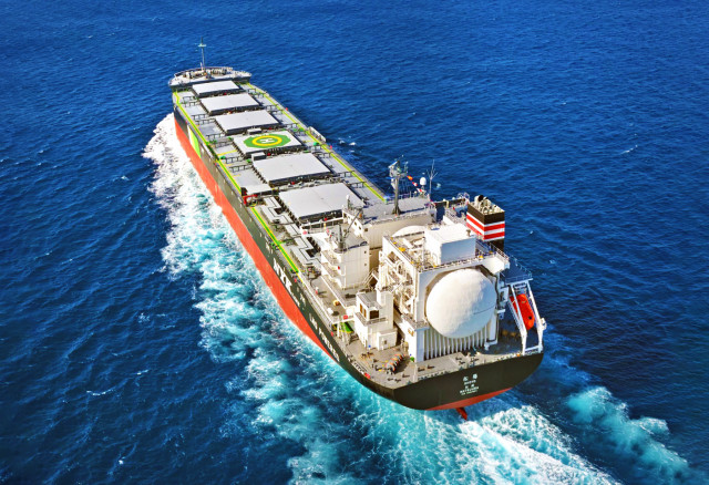 Παραλαβή του πρώτου παγκοσμίως Panamax κατανάλωσης LNG από την NYK