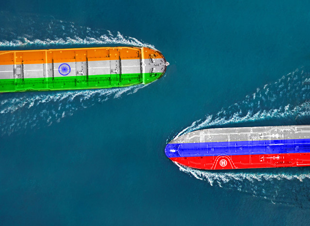 Σε άνθηση το διά θαλάσσης εμπόριο Ρωσίας-Ινδίας