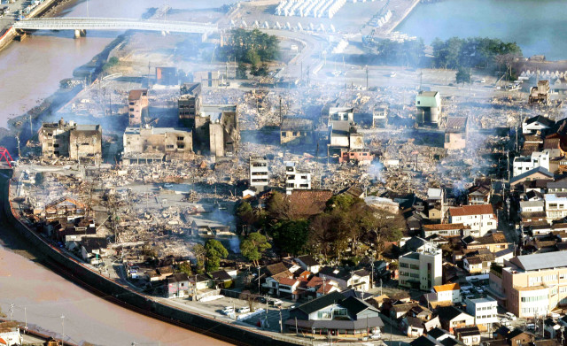Ιαπωνία: Τουλάχιστον 48 νεκροί από τους σεισμούς
