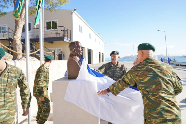 Ιάκωβος Τσούνης: Οι Ένοπλες Δυνάμεις τιμούν έναν ευπατρίδη της ναυτιλίας