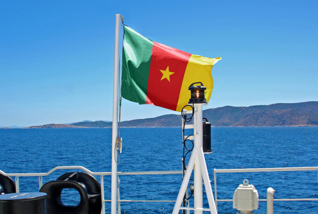 Στη «μαύρη λίστα» των ΗΑΕ τα πλοία με σημαία Καμερούν