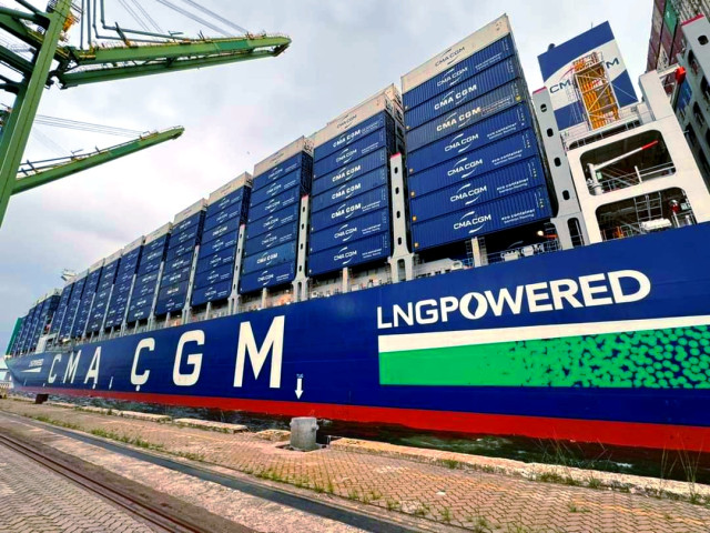 Πλοία κατανάλωσης LNG ψηφίζει η CMA CGM