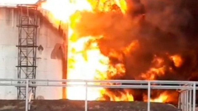 Πυρκαγιά σε ρωσικές ενεργειακές εγκαταστάσεις λόγω ουκρανικής επίθεσης